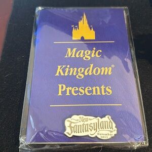 Walt Disney World 2012 New Fantasyland Grand Opening Cast VIP Exclusive Pin!